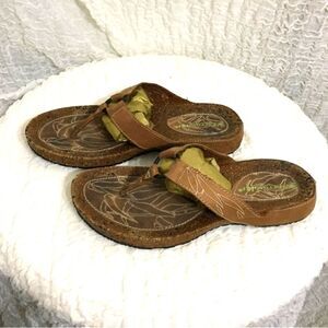 Terrasoles Nubuck Flip Flop Sandals Size  9
